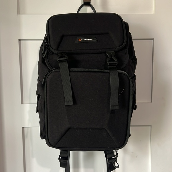 K&F 22L Camera Backpack - Picture 3 of 13